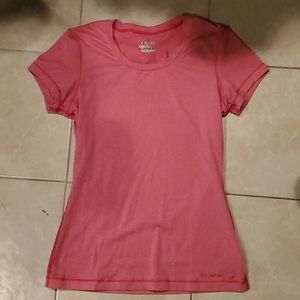 Under Armour tshirt